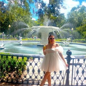 SELKIE DUPE. VICI collection white puff dress